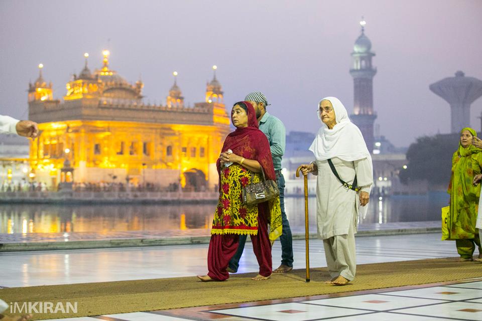 521739_172673709597688_1123197979_n