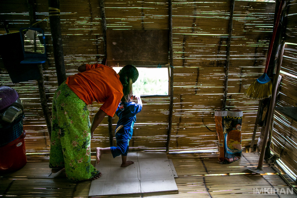  Semai People  of Bertam living with no light